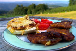 Gericht aus Zu Tisch in Zentralserbien